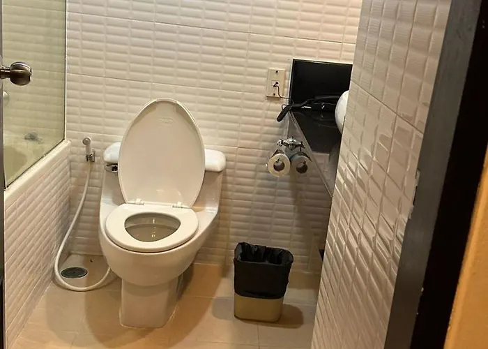 Rent Omni Tower Nana - Prime Sukhumvit Location Apartamento