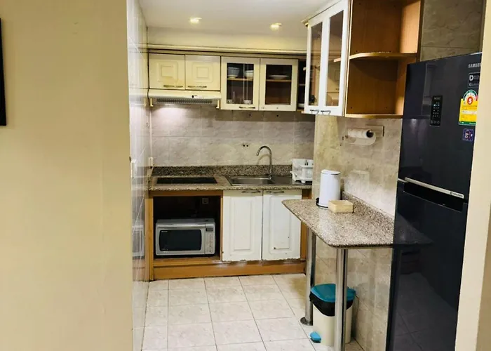 Rent Omni Tower Nana - Prime Sukhumvit Location * Bangkok