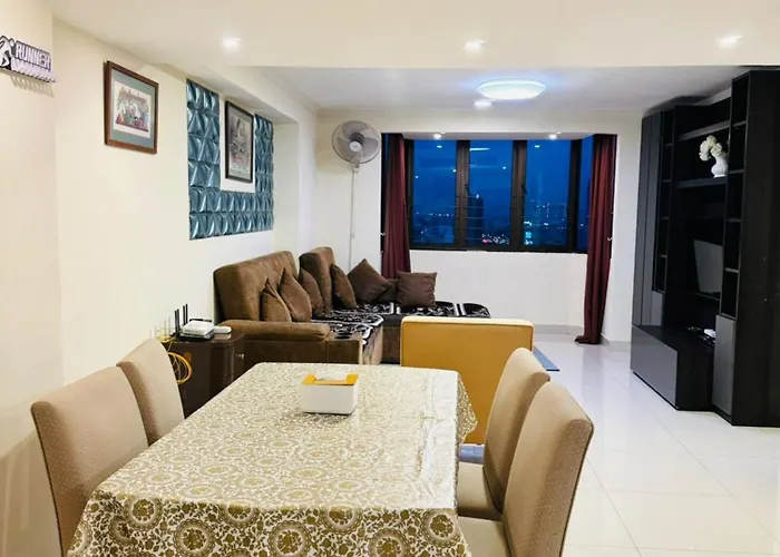 Rent Omni Tower Nana - Prime Sukhumvit Location *