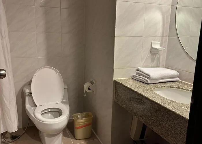 Rent Omni Tower Nana - Prime Sukhumvit Location Apartamento Bangkok
