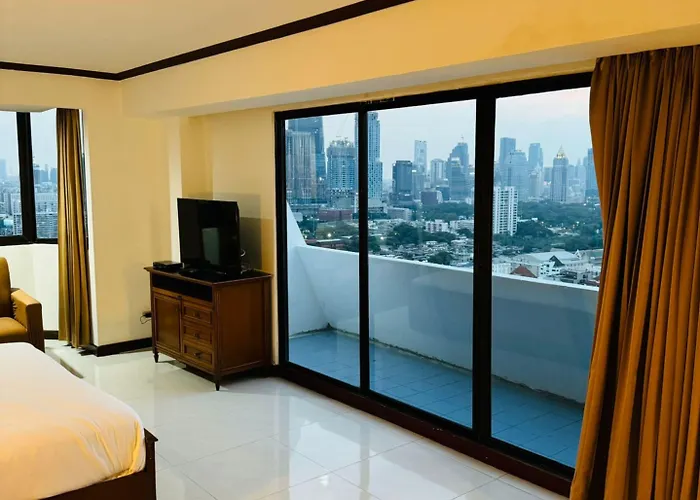 Rent Omni Tower Nana - Prime Sukhumvit Location Apartamento Banguecoque
